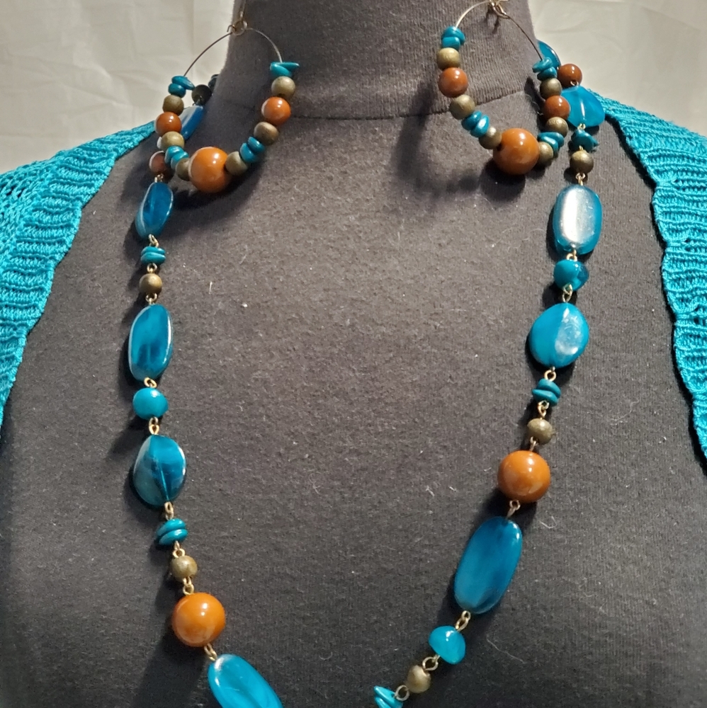 Turquoise and brown earrings and necklace set.